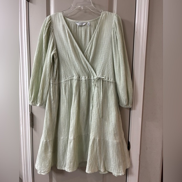 & Other Stories Oversized Pale Green Women's Dress - Picture 2 of 6